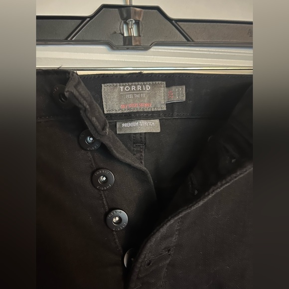 Torrid Destructed Sky High Skinny Jeans - Picture 2 of 4